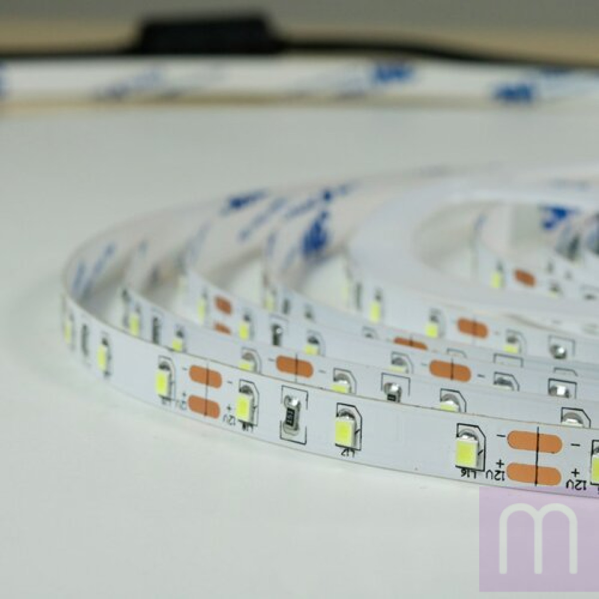 Світлодіодна стрічка BIOM Professional BPS-G3-12-2835-60-CW-20 білий, негерметична, 1м - image 2