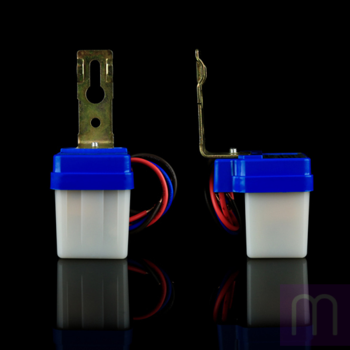 Датчик освітлення BIOM PHS-06 max 1400Вт, 6А, сутінковий - image 0