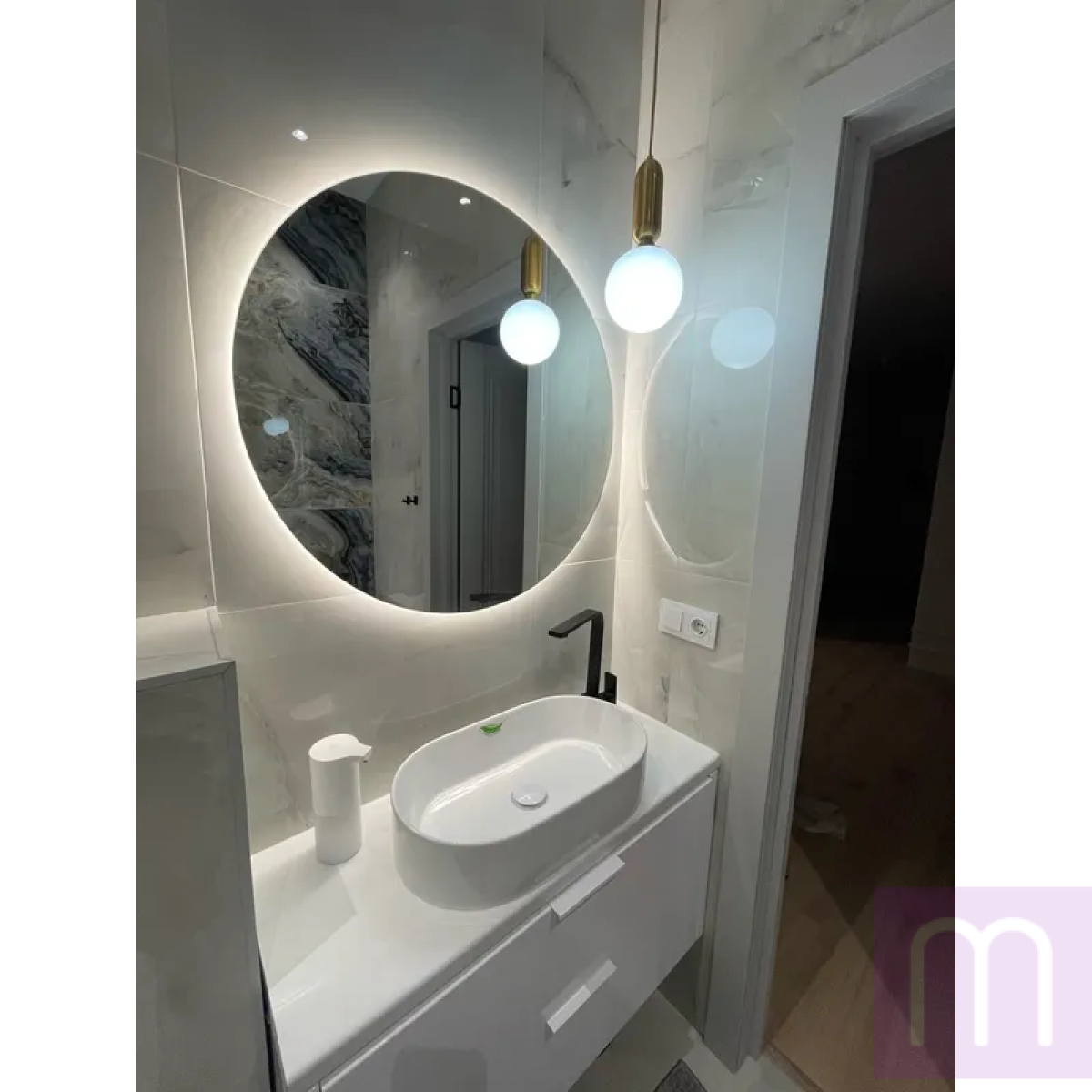 Круглое зеркало с LED подсветкой для ванной Alepo - image 0