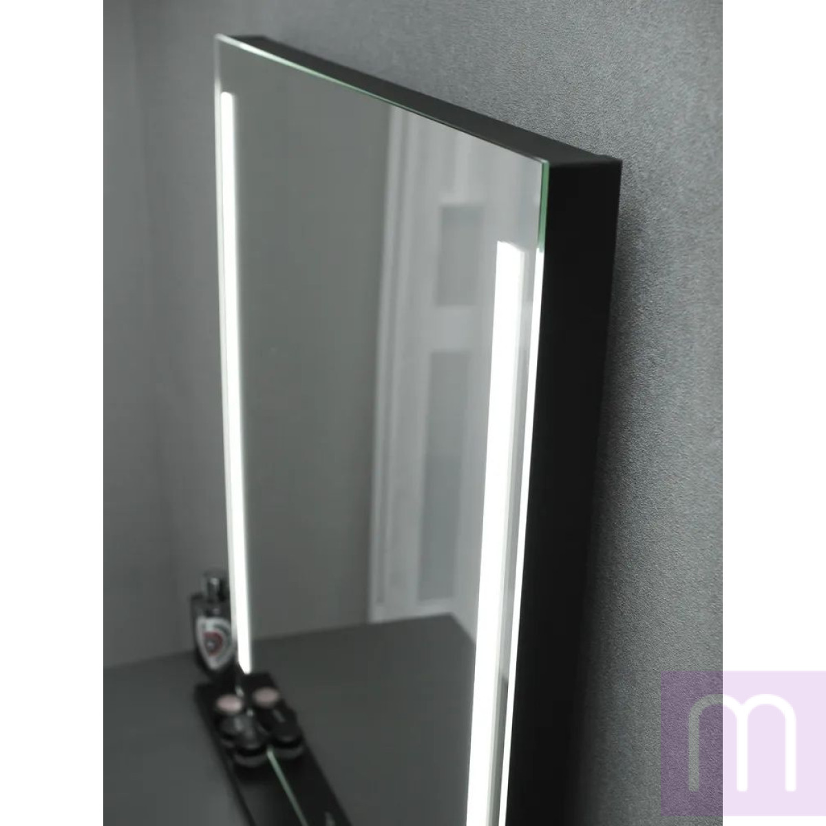 Настольное зеркало с LED подсветкой Кендис Черное - image 4