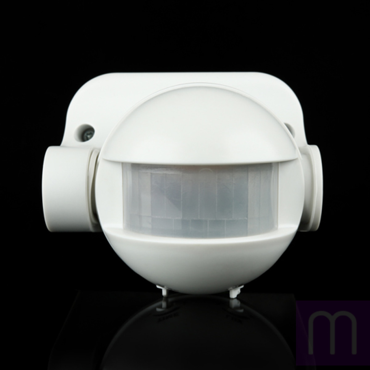 Інфрачервоний датчик руху BIOM IRM-04W max 1200Вт 180°, настінний, білий - image 0